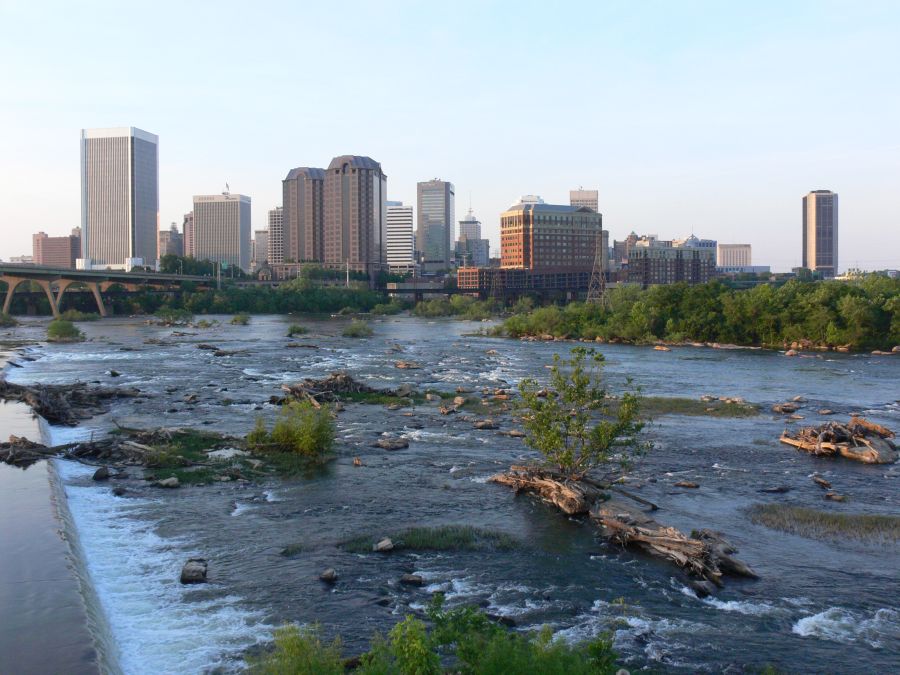 Image of the falls of Richmond, VA